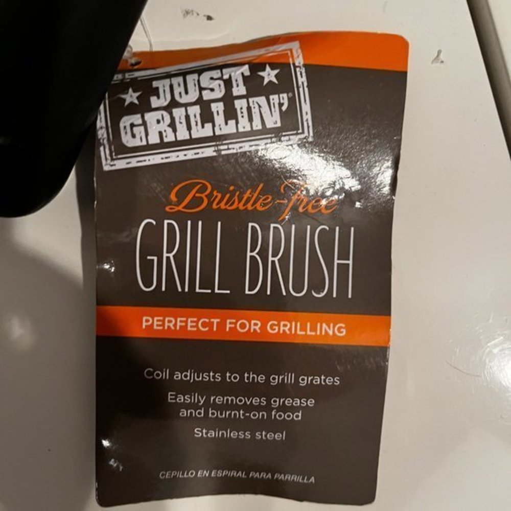 Grill Brushes - One Nylon and One‎ Coiled (New from Our Table) - Picture 4 of 9